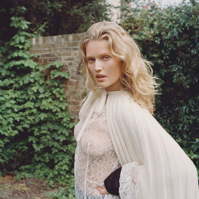 Olivia Frolich for Stella Magazine with Toni Garrn